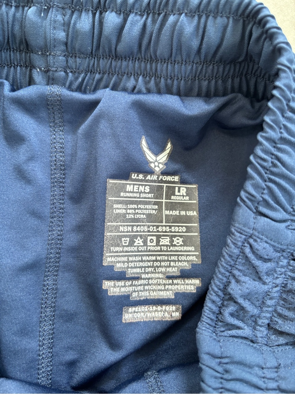 US AIR FORCE RUNNING SHORTS - Picture 3 of 4